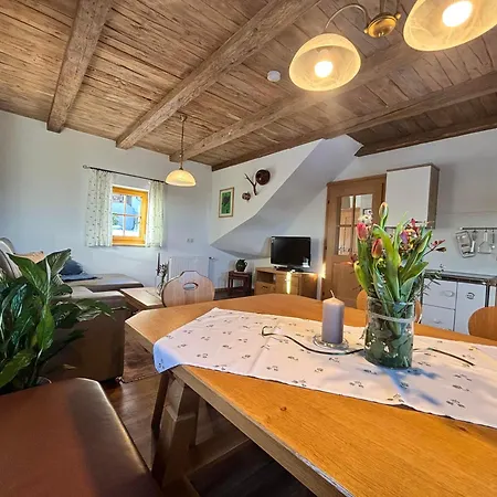 Huber's 28 Semesterbostad