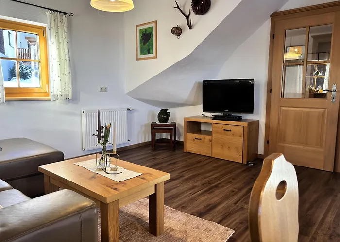 Semesterbostad Huber's 28 *